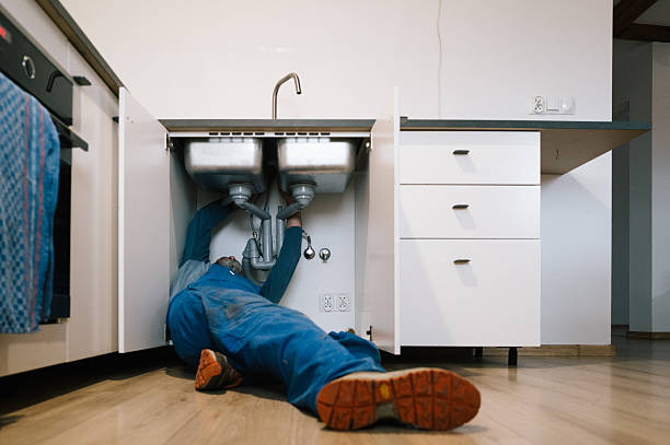 Professional Leak Detection technician working in North Scituate, RI